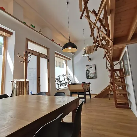 Ancien Magasin Type Loft 145 M2 Centre *