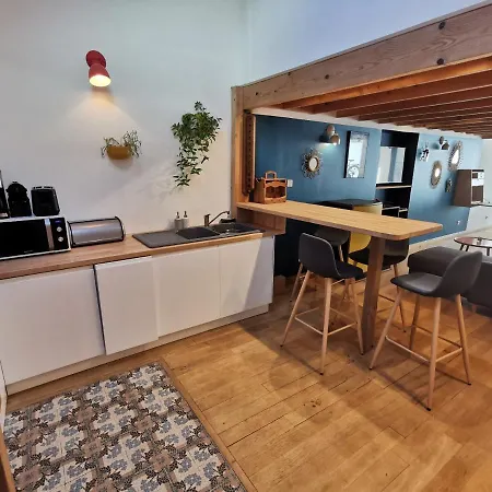 Ancien Magasin Type Loft 145 M2 Centre Apartamento *